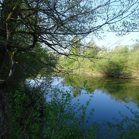 La Chambre Des Carrelets Montigny-sur-l'Ain Zewnętrze zdjęcie