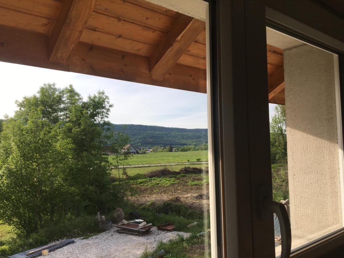 La Chambre Des Carrelets Montigny-sur-l'Ain Zewnętrze zdjęcie